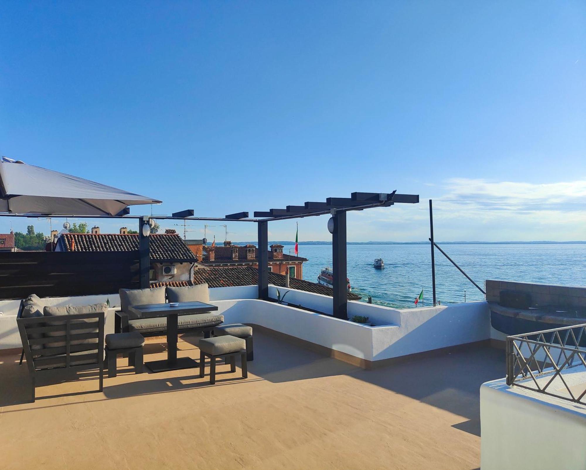 Appartamento Con Vista Mozzafiato Lazise Exterior foto